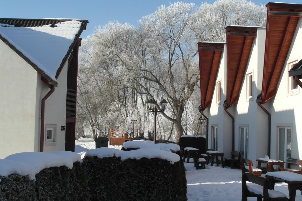 Tatralandia Romanticka Zahrada Chata 345 Malatiny Exterior foto